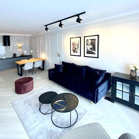 City Rent Apartments 우치 외부 사진